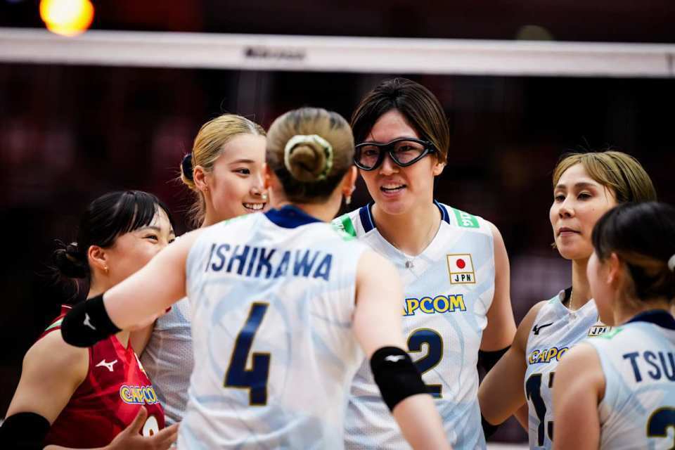 这是巴西女, 战中, 反超