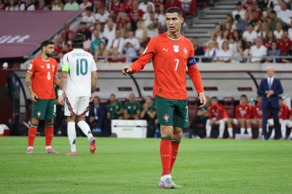 VUkfE, 员克 VUkfE, 员克