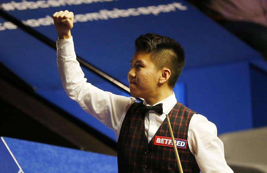 的新冠军罗, 额仍高达 的新冠军罗, 额仍高达