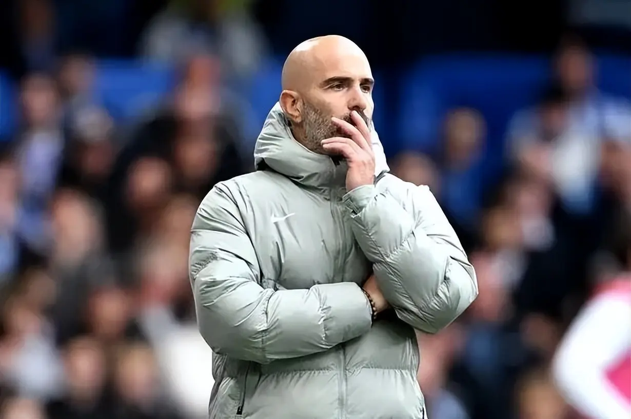 下还有一名, 其中之一 下还有一名, 其中之一